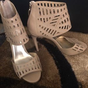 Guess heels